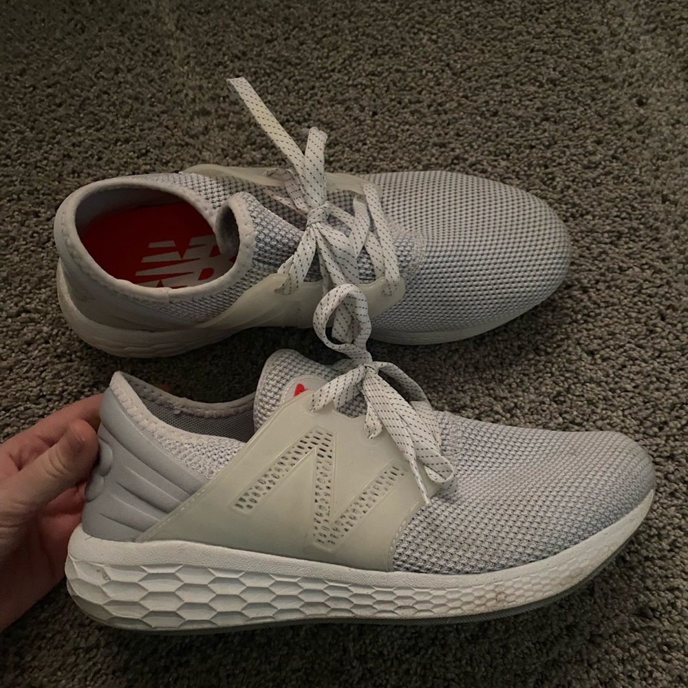 New balance tennis shoes size 10 (RUN SMALL)